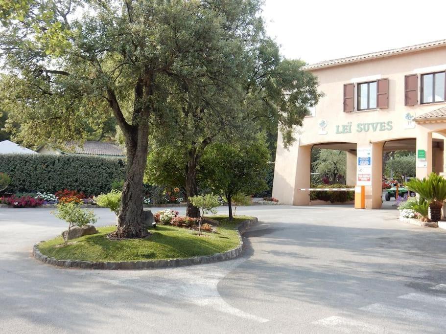 Mobile Home 6-Pers Camping Lei Suves-Cotes D'Azur-Including Airco Roquebrune-sur-Argens Exterior foto